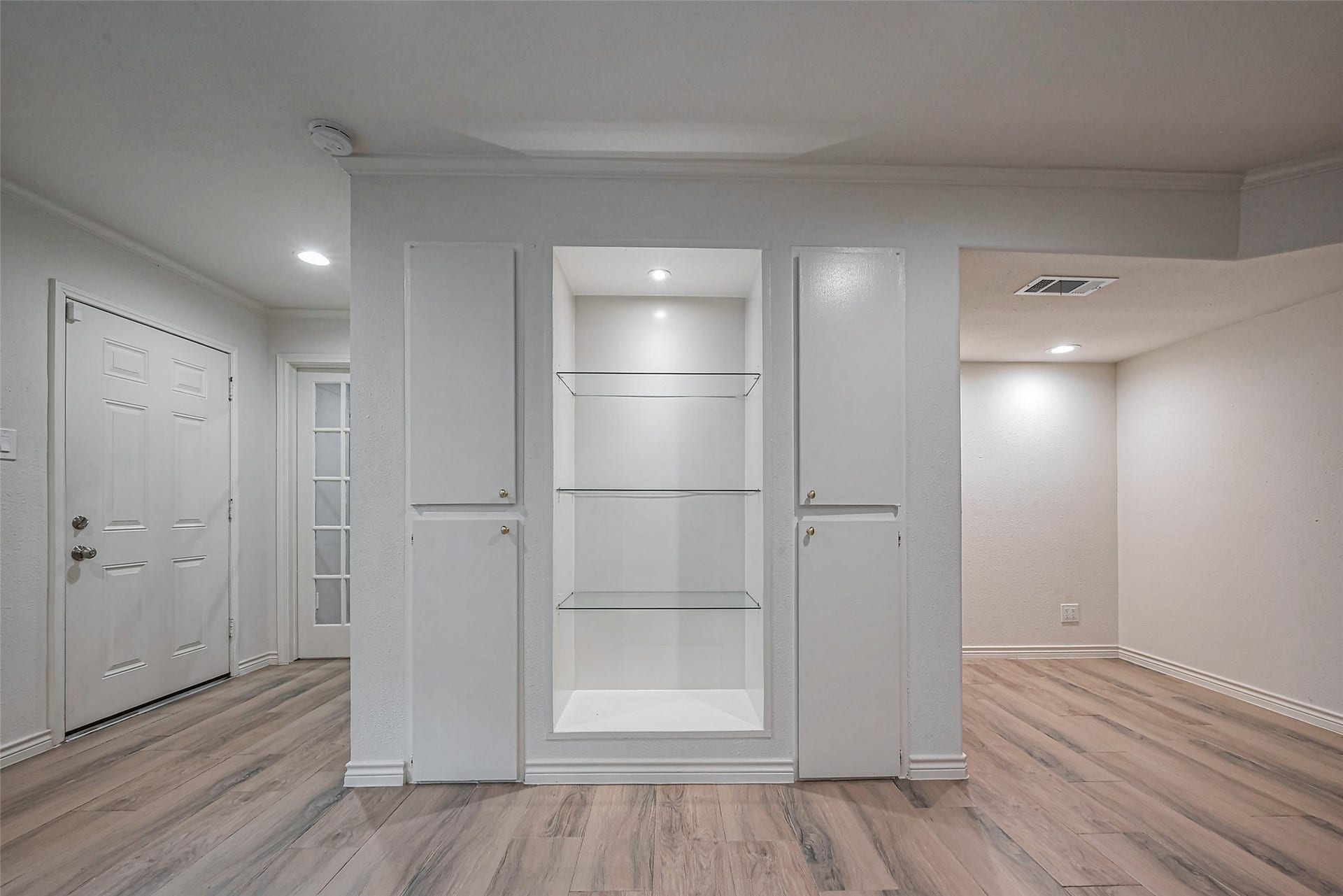 4639 Wild Indigo Street, #27/461, Houston, TX 77027 4639 Wild Indigo Street, #27/461, Houston, TX 77027