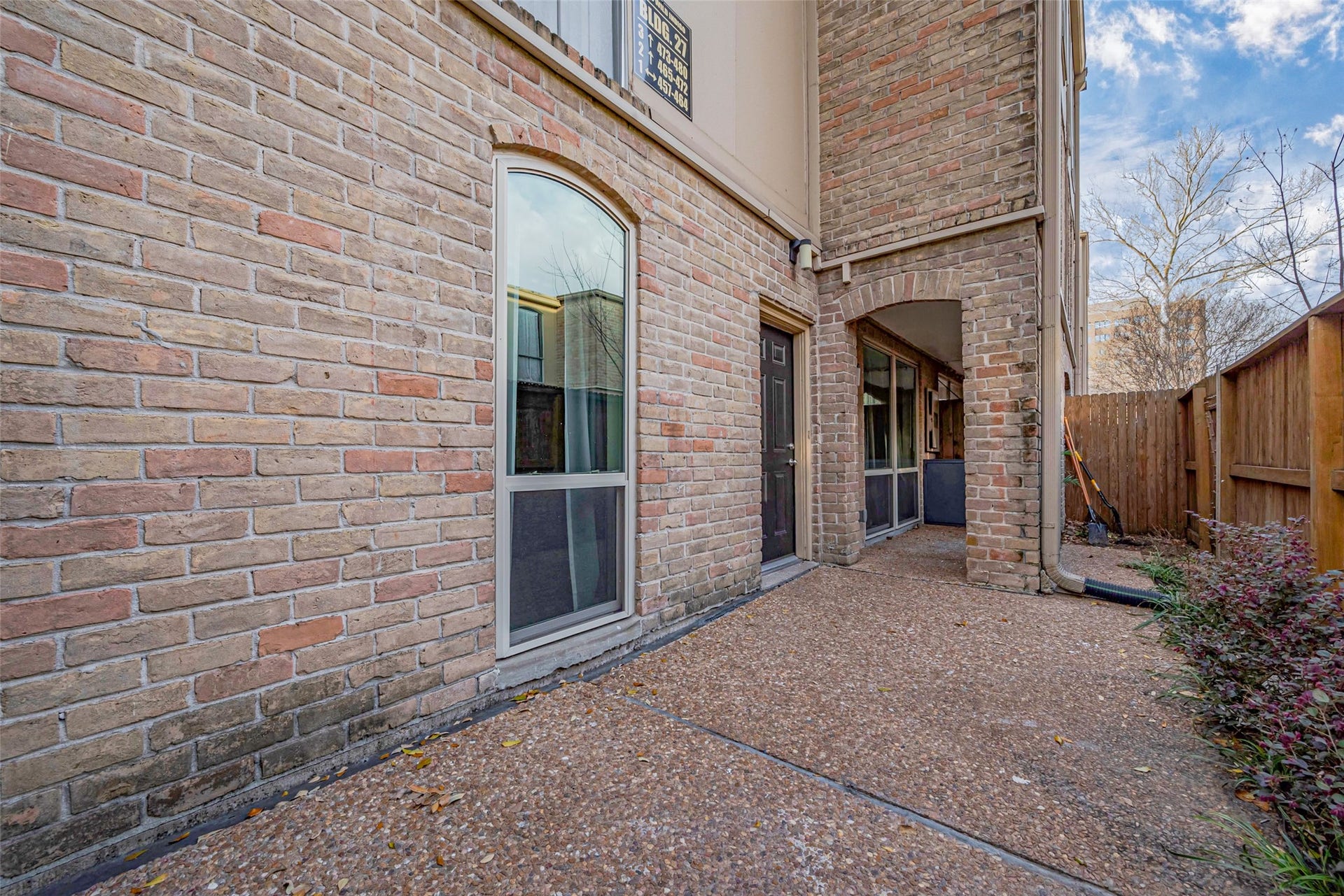 4639 Wild Indigo Street, #27/461, Houston, TX 77027 4639 Wild Indigo Street, #27/461, Houston, TX 77027