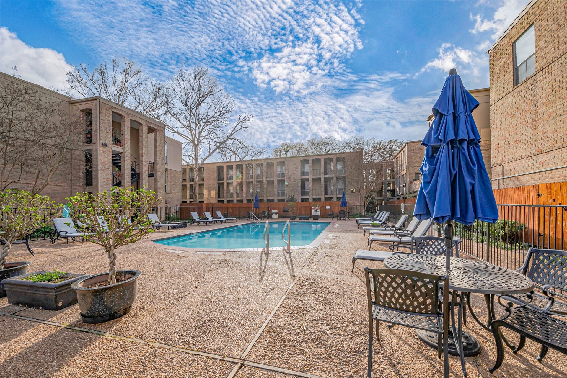 4639 Wild Indigo Street, #27/461, Houston, TX 77027 4639 Wild Indigo Street, #27/461, Houston, TX 77027