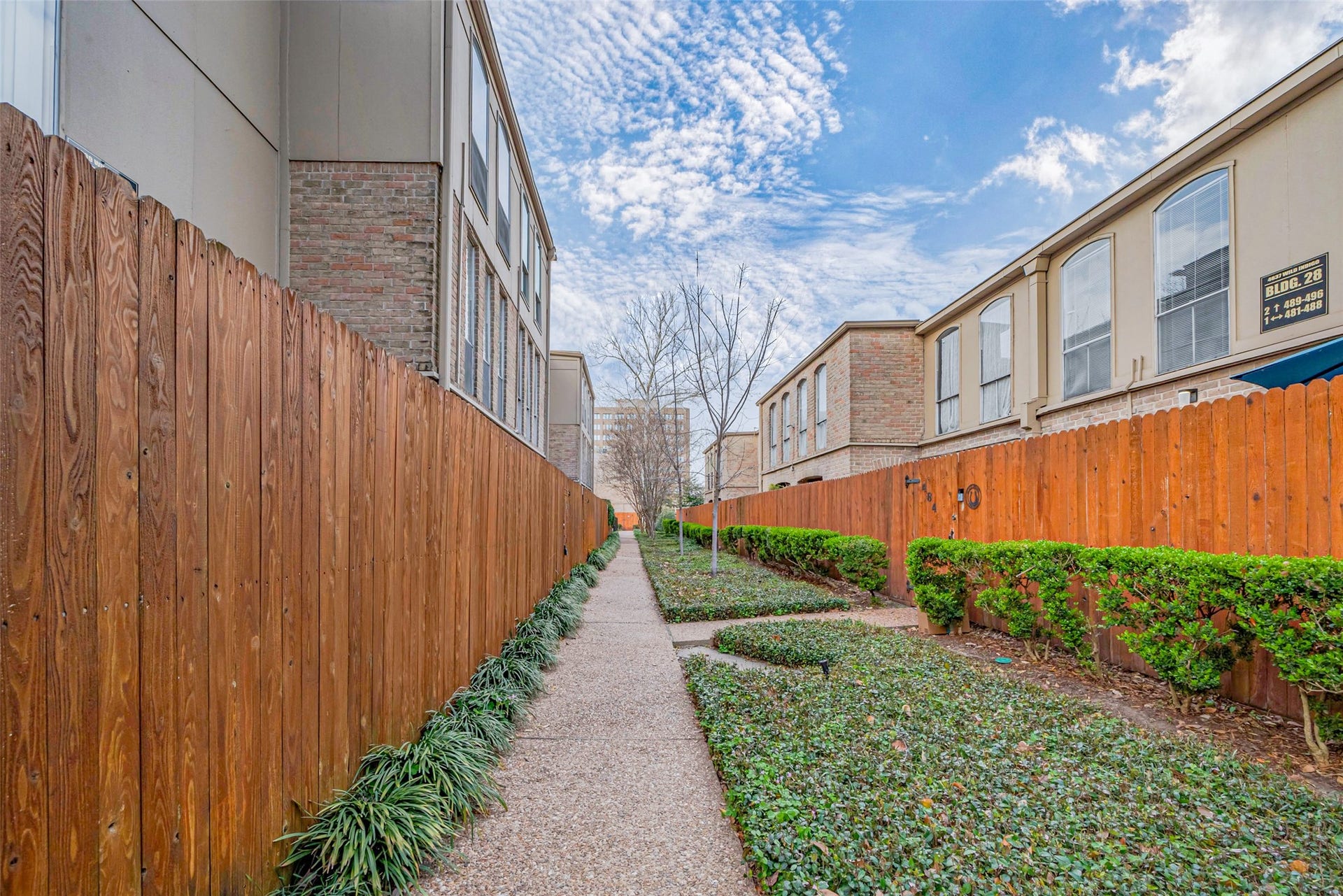 4639 Wild Indigo Street, #27/461, Houston, TX 77027 4639 Wild Indigo Street, #27/461, Houston, TX 77027