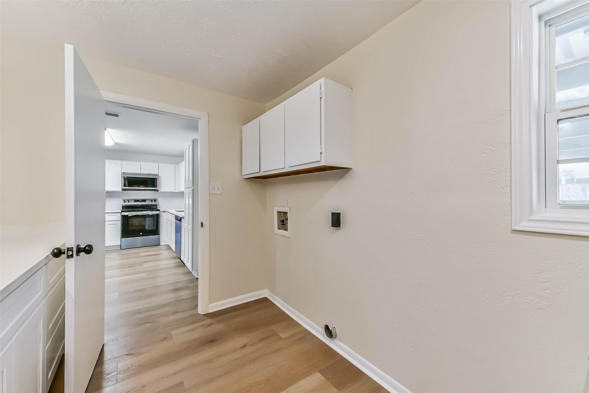 11830 15th Street, Santa Fe, TX 77510 11830 15th Street, Santa Fe, TX 77510