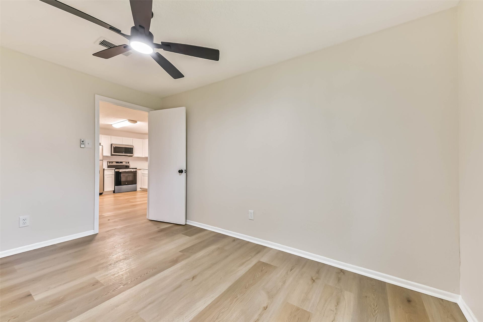 11830 15th Street, Santa Fe, TX 77510 Bedroom #2