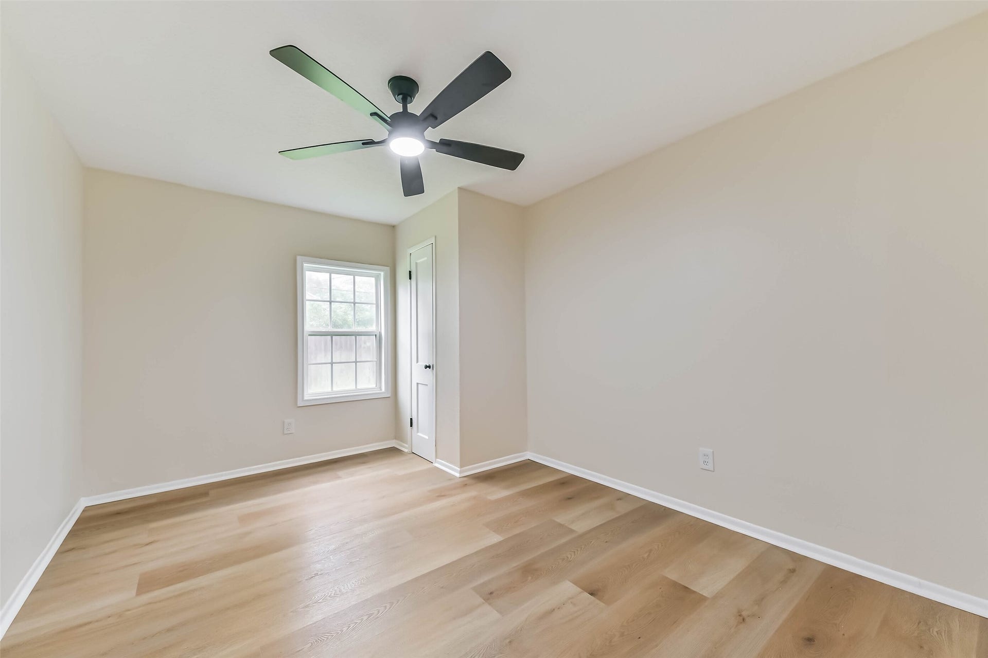 11830 15th Street, Santa Fe, TX 77510 Bedroom #2