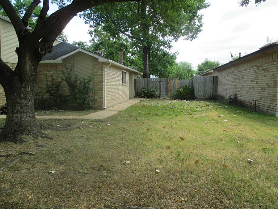 Property photo for 11610 Ridge Run Drive, Houston, TX