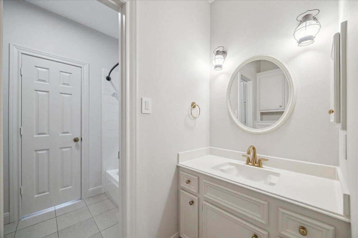 14 Tredington Street, Sugar Land, TX 77479 14 Tredington Street, Sugar Land, TX 77479