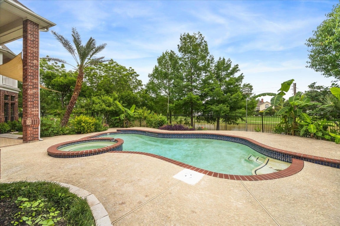 14 Tredington Street, Sugar Land, TX 77479 14 Tredington Street, Sugar Land, TX 77479