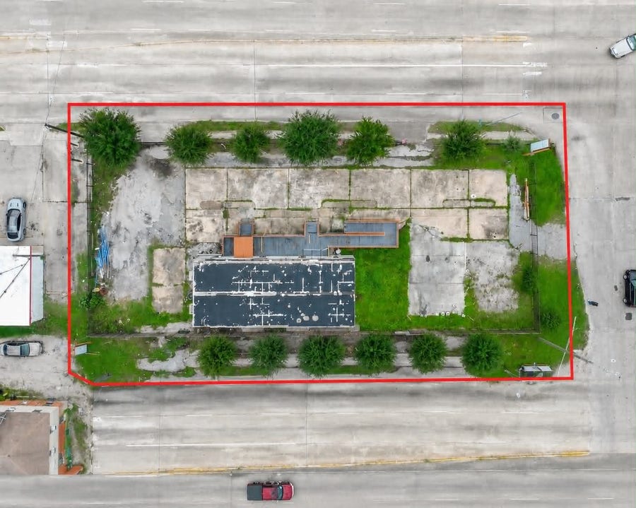 Property photo for 6520 E Tidwell Road, Houston, TX