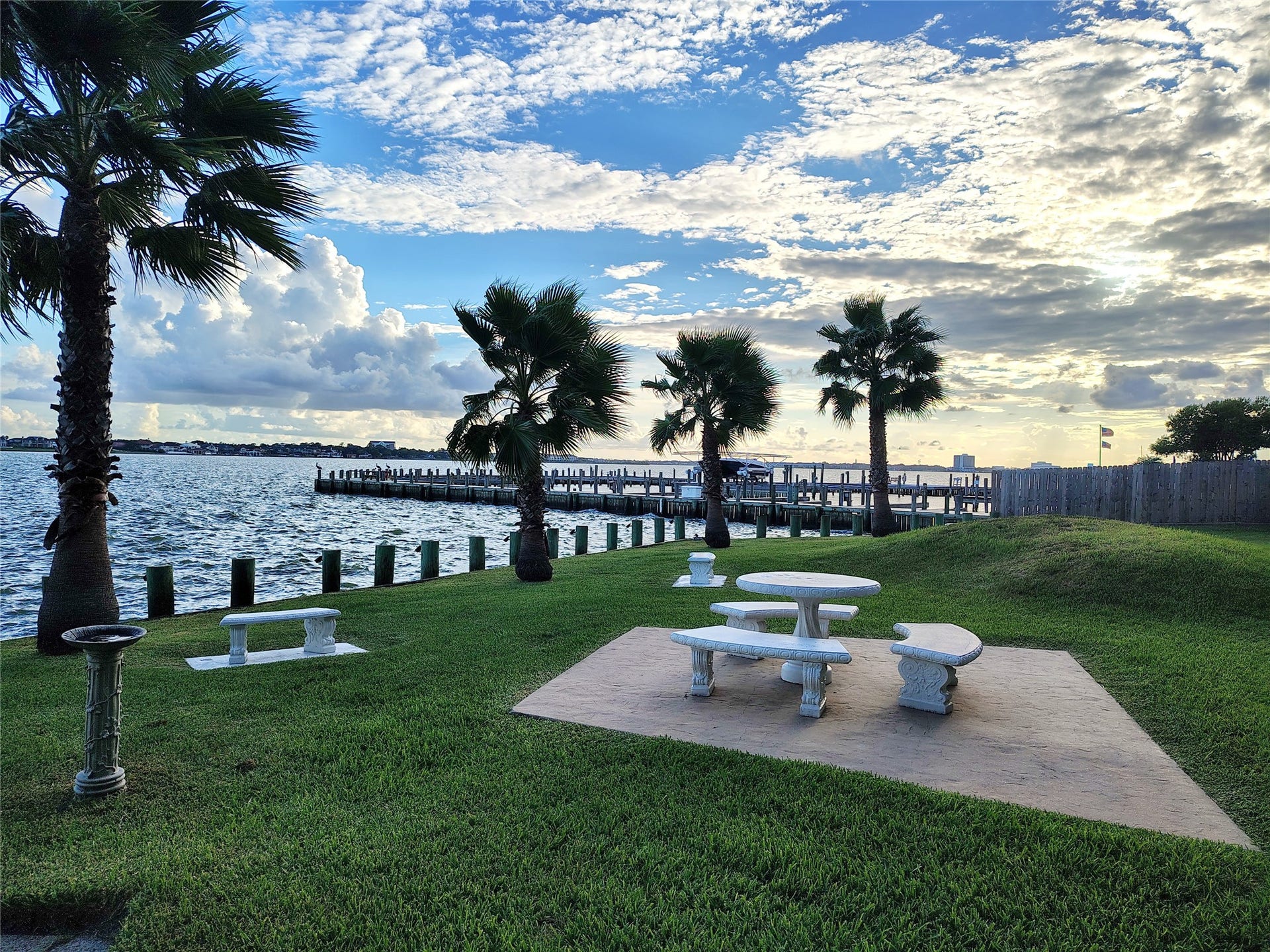 4001 Nasa Parkway, #118, El Lago, TX 77586