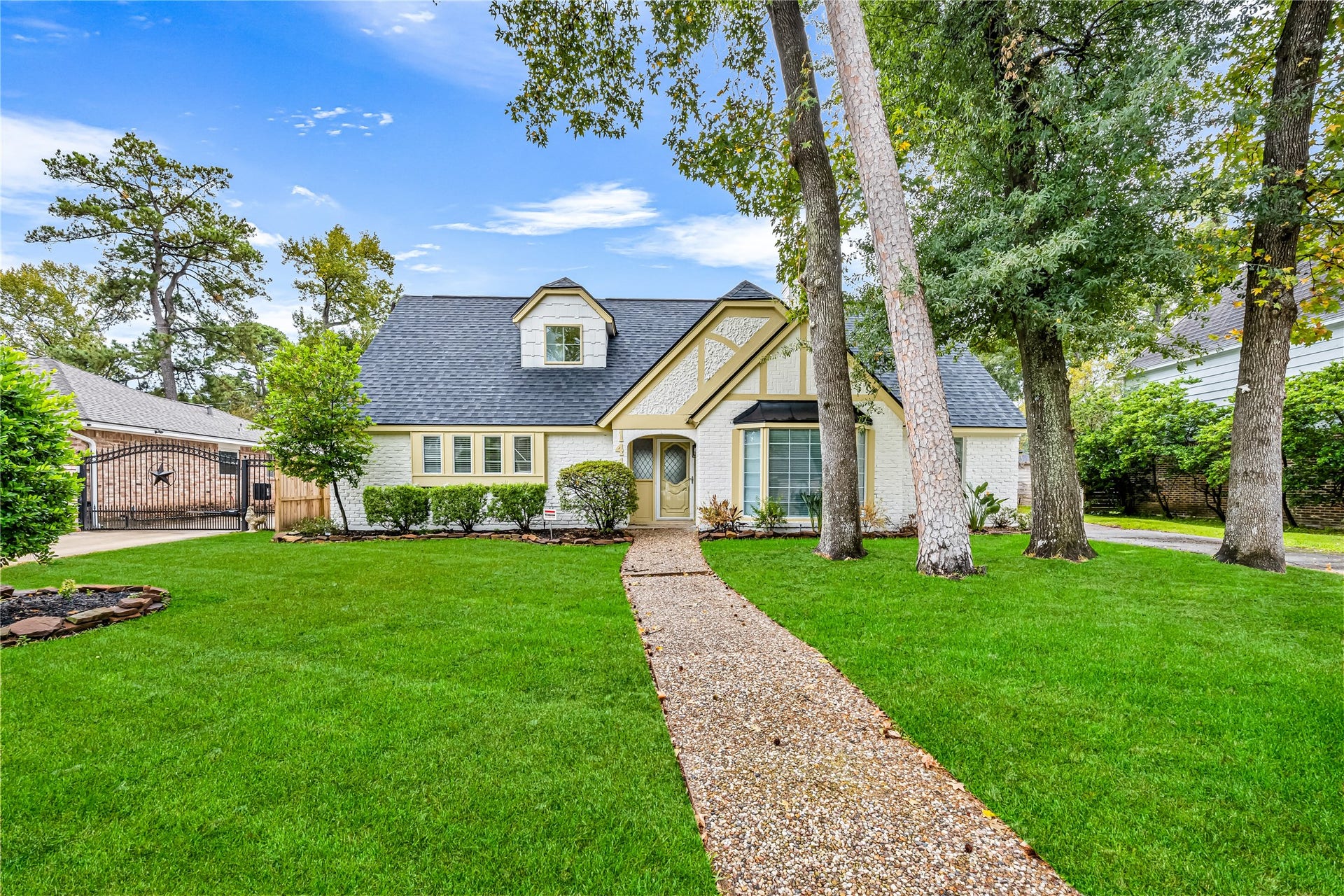 1415 Anvil Drive, Houston, TX 77090 1415 Anvil Drive, Houston, TX 77090