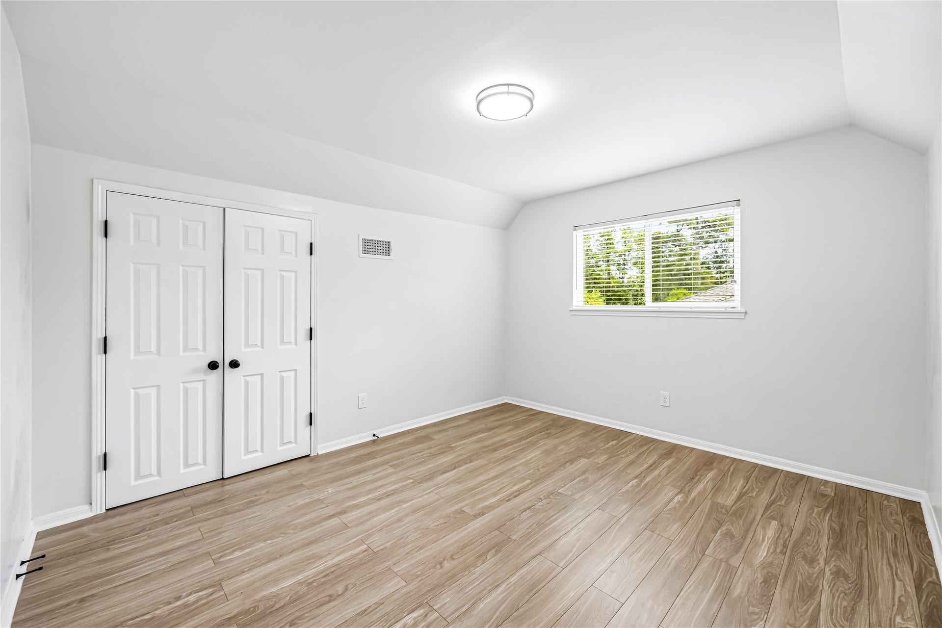 1415 Anvil Drive, Houston, TX 77090 1415 Anvil Drive, Houston, TX 77090