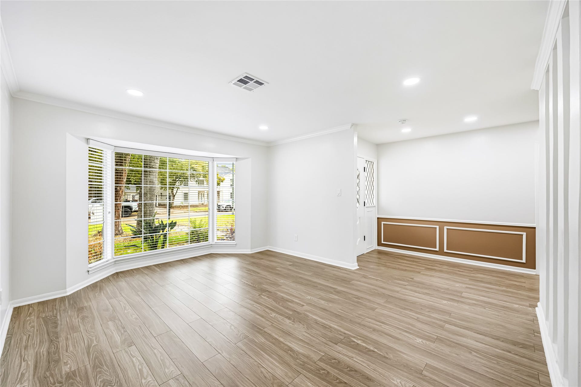 1415 Anvil Drive, Houston, TX 77090 1415 Anvil Drive, Houston, TX 77090