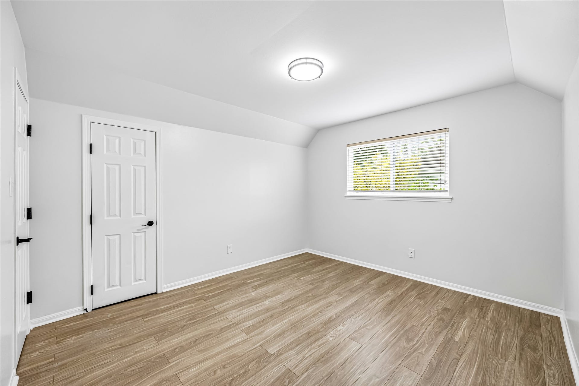 1415 Anvil Drive, Houston, TX 77090 1415 Anvil Drive, Houston, TX 77090
