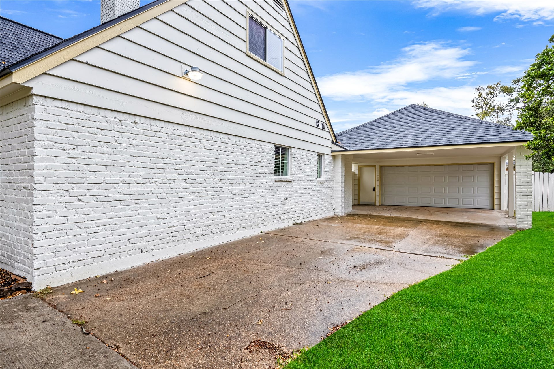 1415 Anvil Drive, Houston, TX 77090 1415 Anvil Drive, Houston, TX 77090