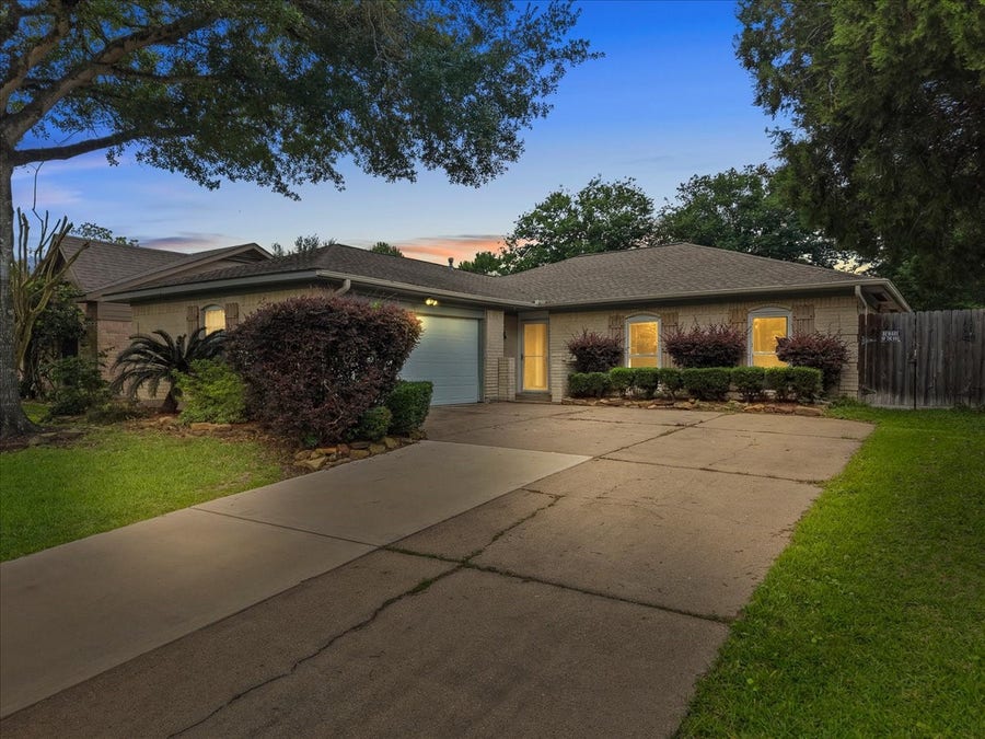Property photo for 883 Silverpines Road, Houston, TX