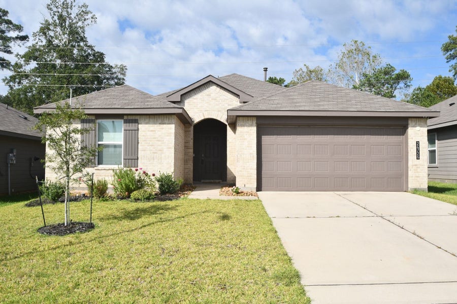 Property photo for 24726 Majestic Cone Lane, Magnolia, TX