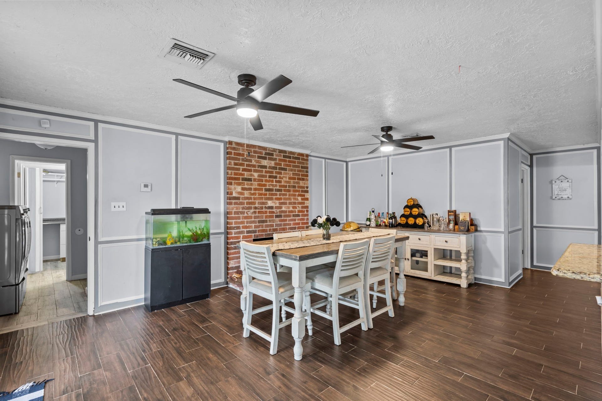 7009 Avenue R, Santa Fe, TX 77510 7009 Avenue R, Santa Fe, TX 77510