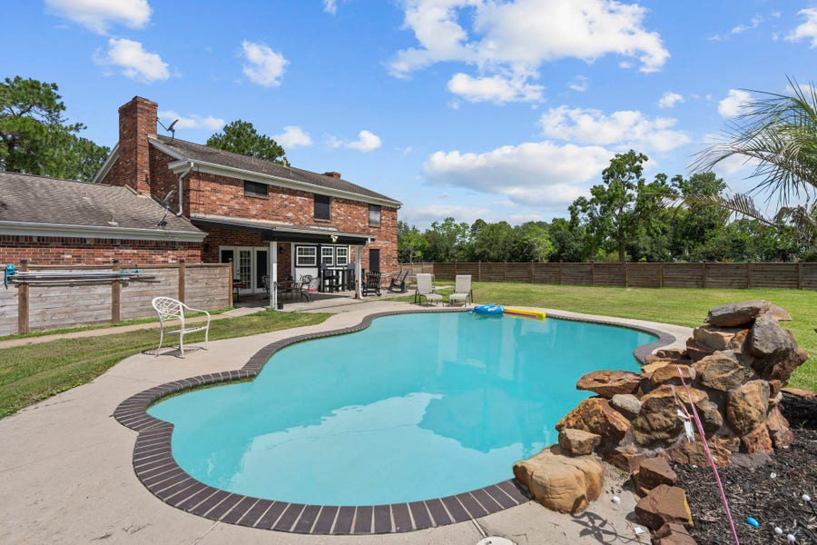 Property photo for 7009 Avenue R, Santa Fe, TX