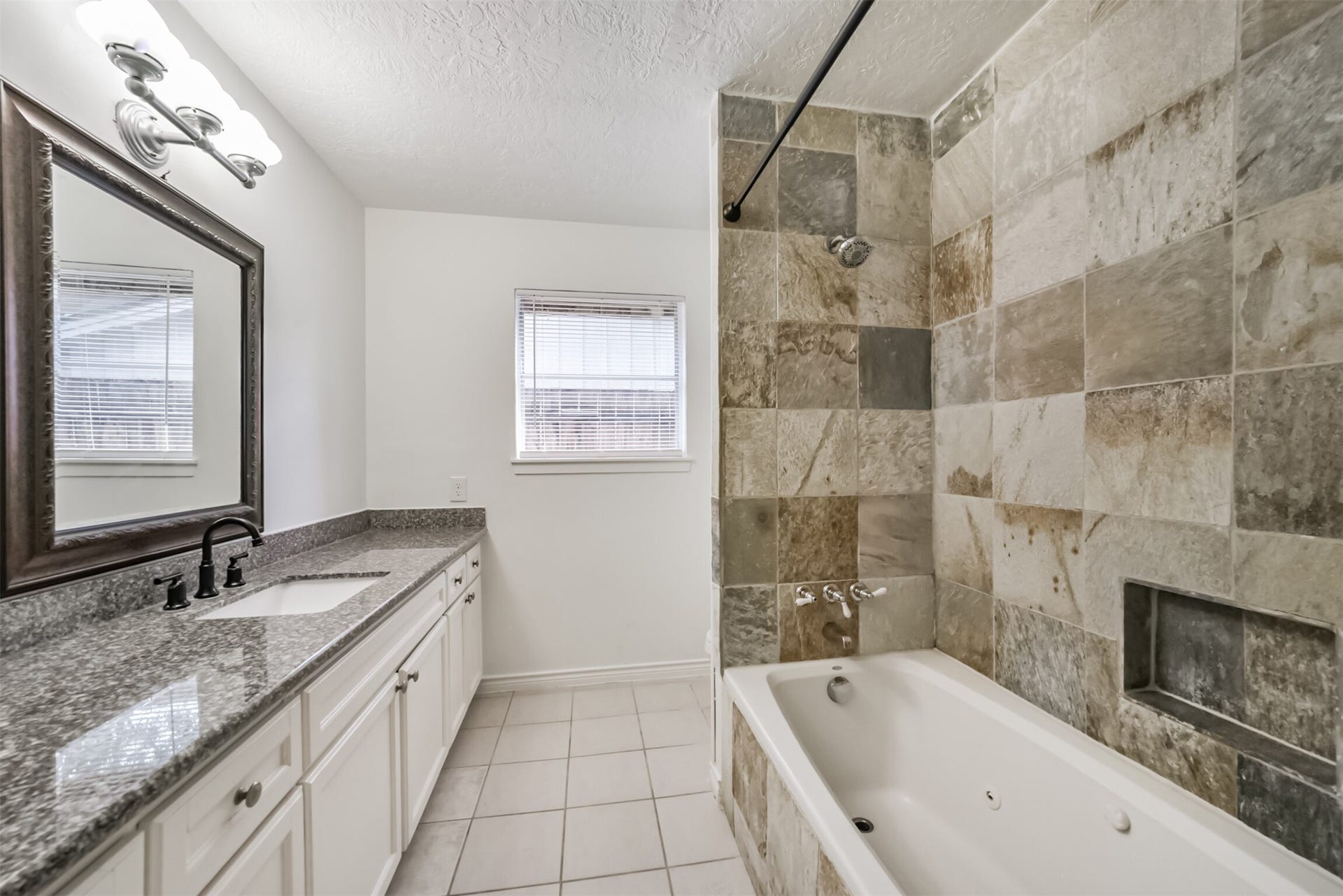 8711 Birdwood Road, Houston, TX 77074 8711 Birdwood Road, Houston, TX 77074