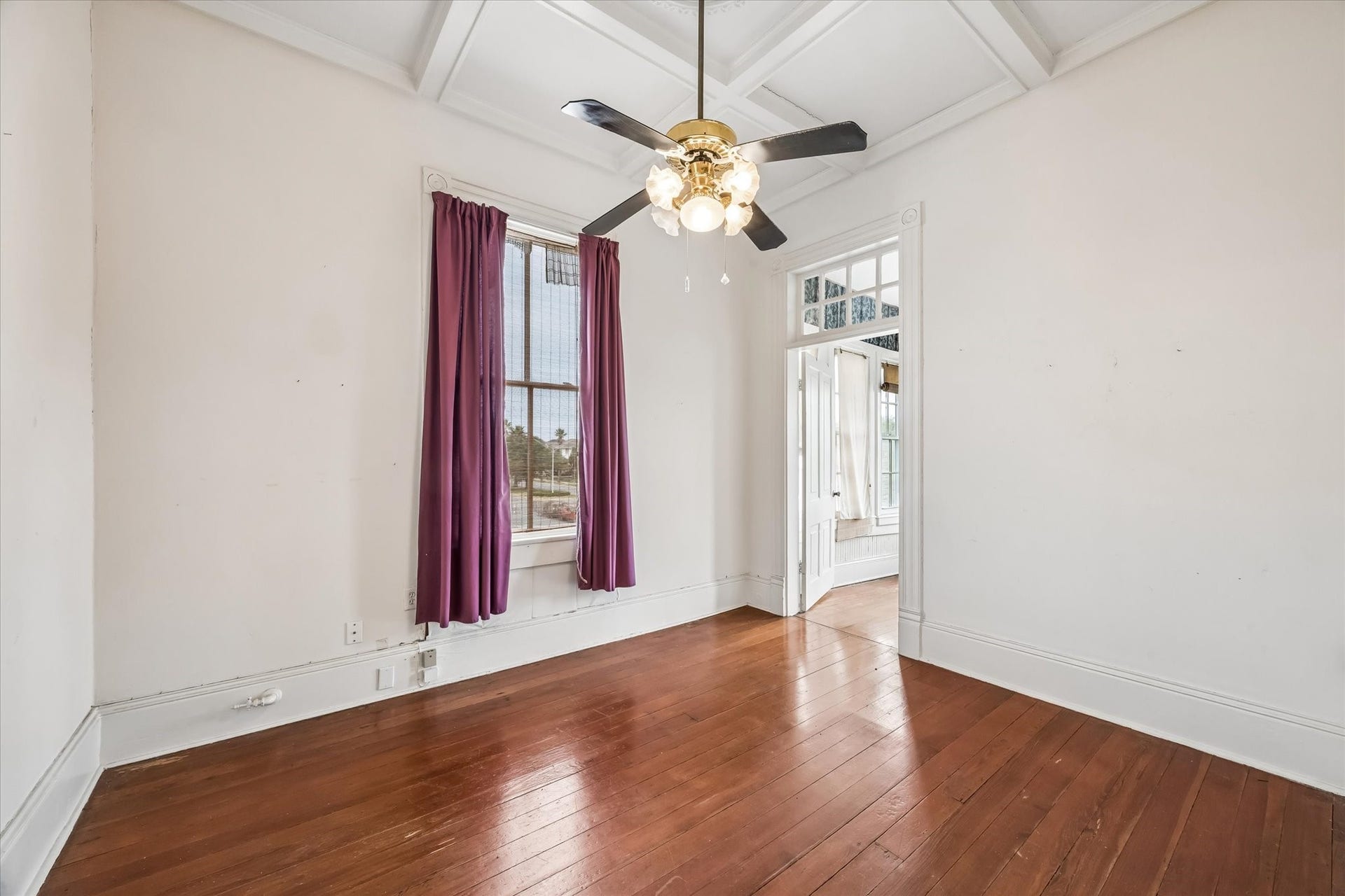 1818 Broadway Street, Galveston, TX 77550 The second of the three bedrooms on the third floor
