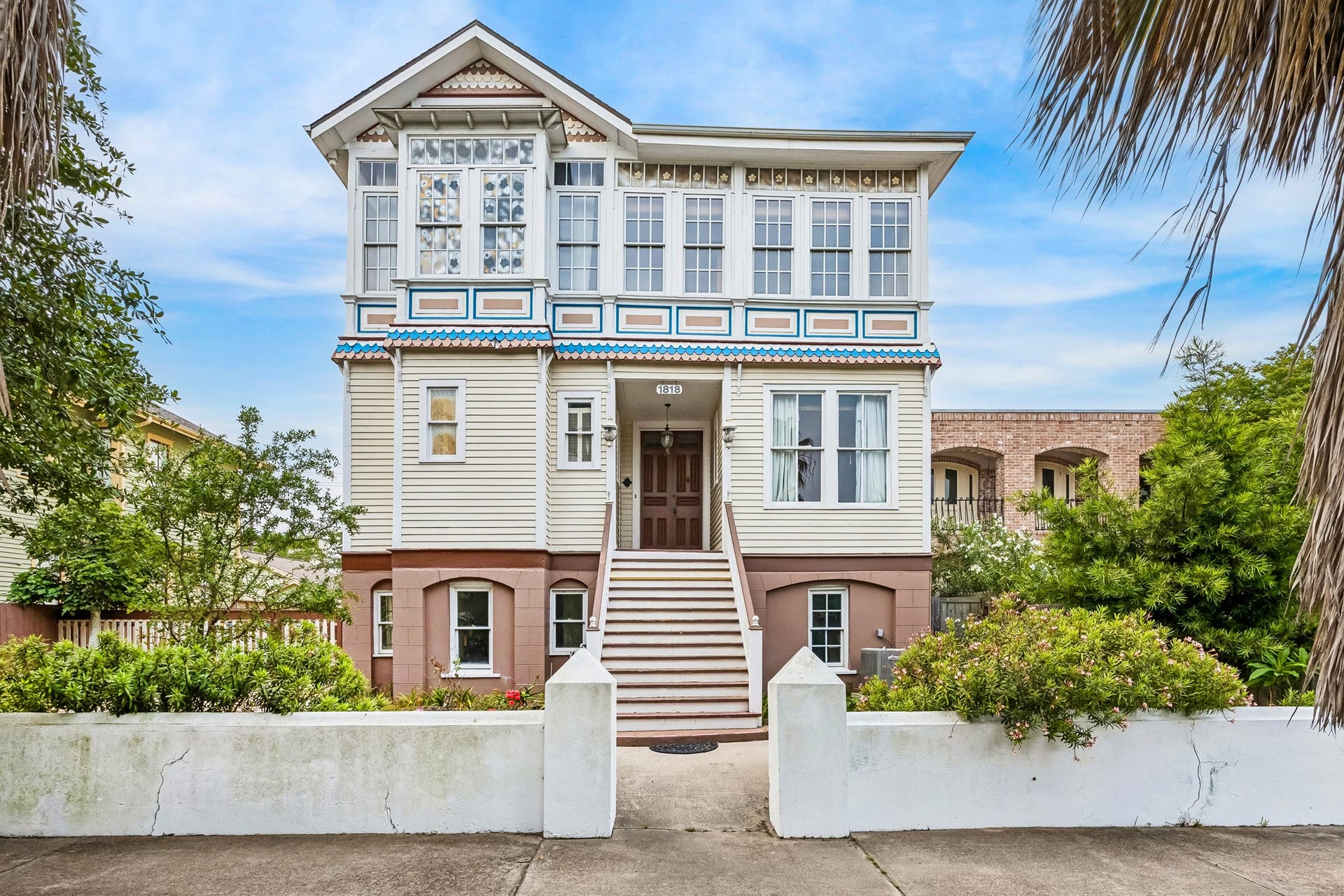 1818 Broadway Street, Galveston, TX 77550 What a beauty!