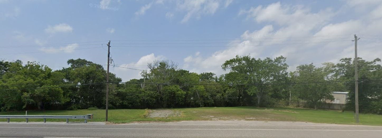 9122 Highway 6, Hitchcock, TX 77563 9122 Highway 6, Hitchcock, TX 77563