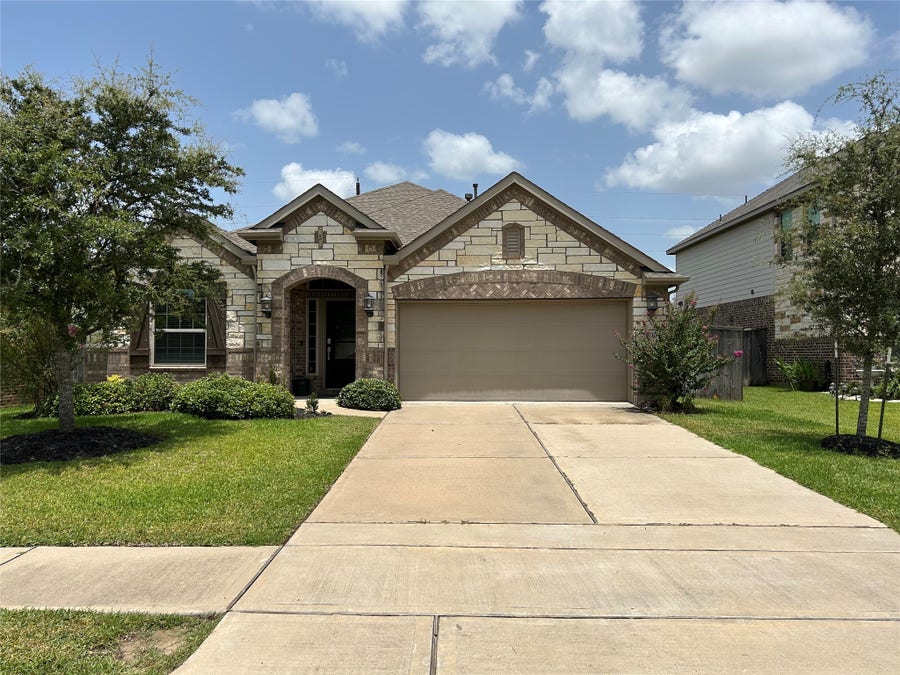 Property photo for 20130 New Sunrise Trail, Cypress, TX