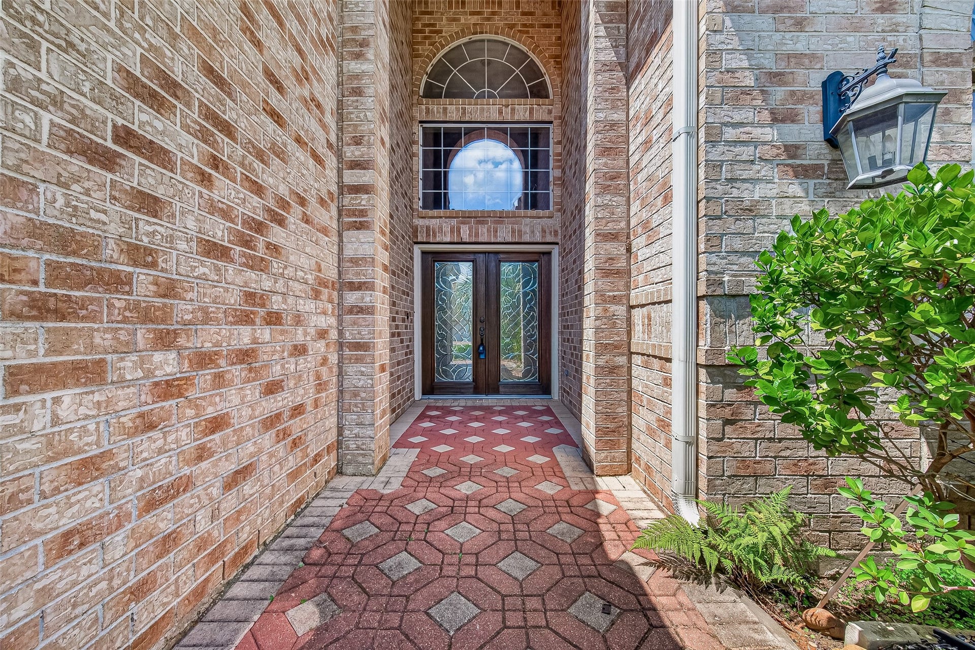 18943 Villa Bergamo Lane, Houston, TX 77094