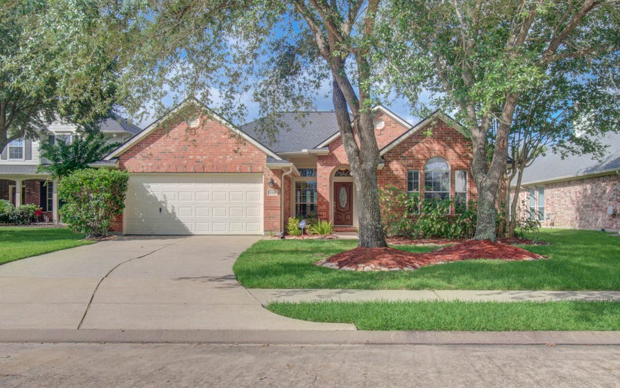 Property photo for 12808 Brook Arbor Court, Pearland, TX
