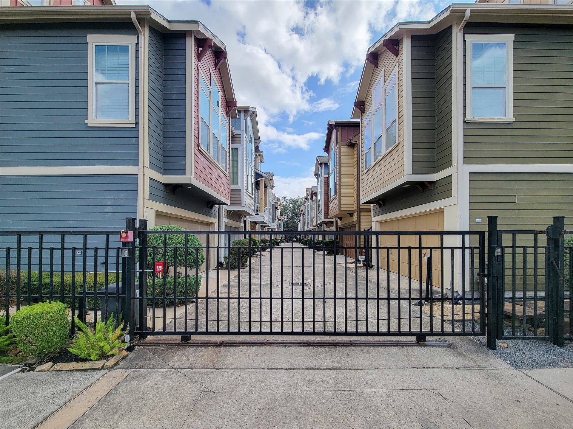 772 Nicholson Street, Houston, TX 77007