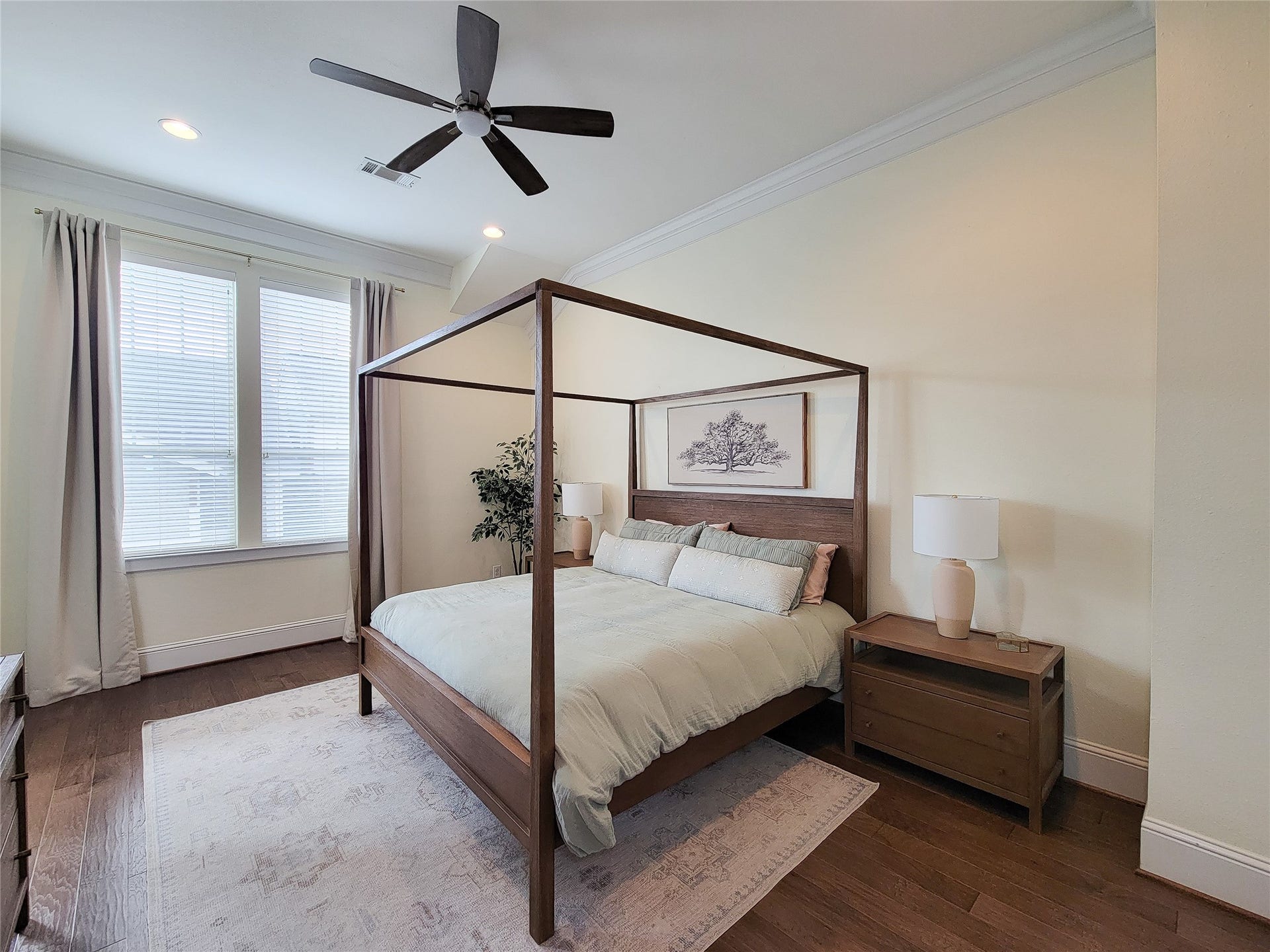 772 Nicholson Street, Houston, TX 77007