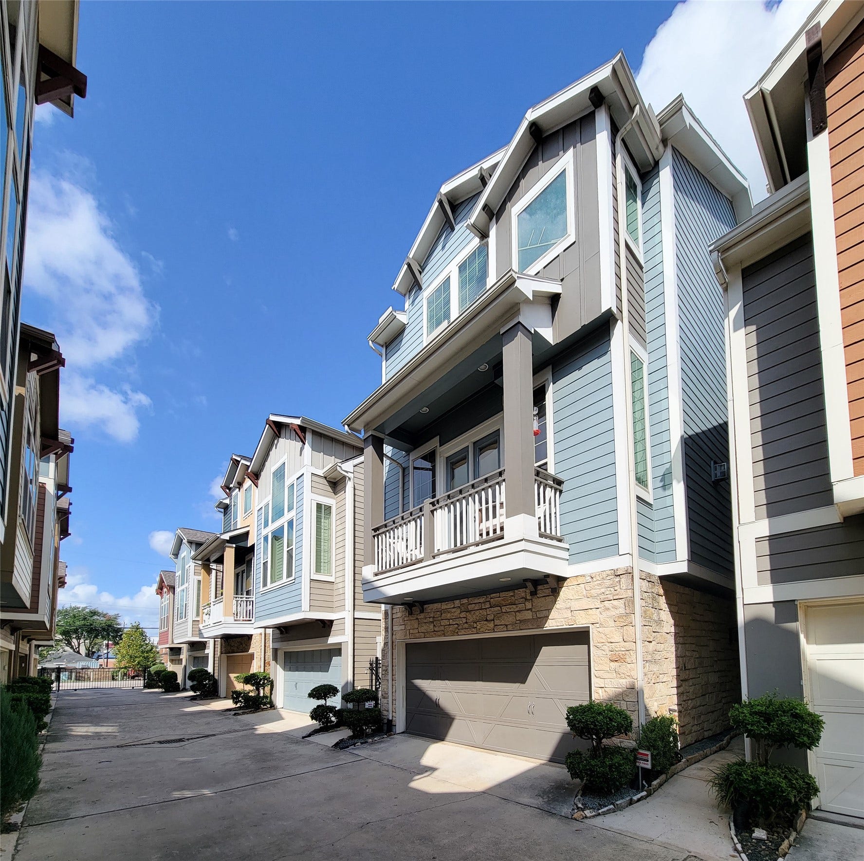 772 Nicholson Street, Houston, TX 77007