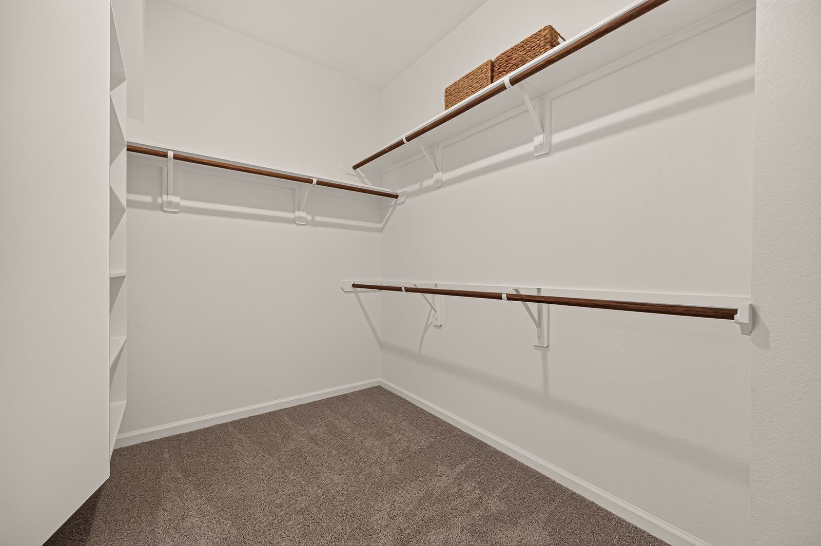 29406 Suncreek Ranch Court, Waller, TX 77484 Primary bath with walking in closet