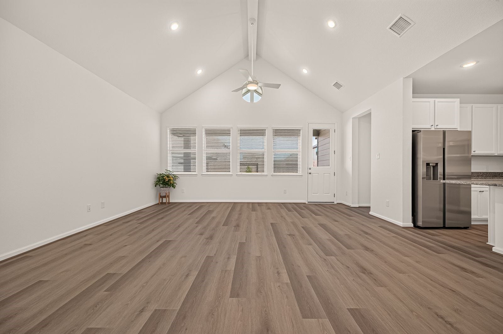 29406 Suncreek Ranch Court, Waller, TX 77484 Living Room with vaulted ceilings