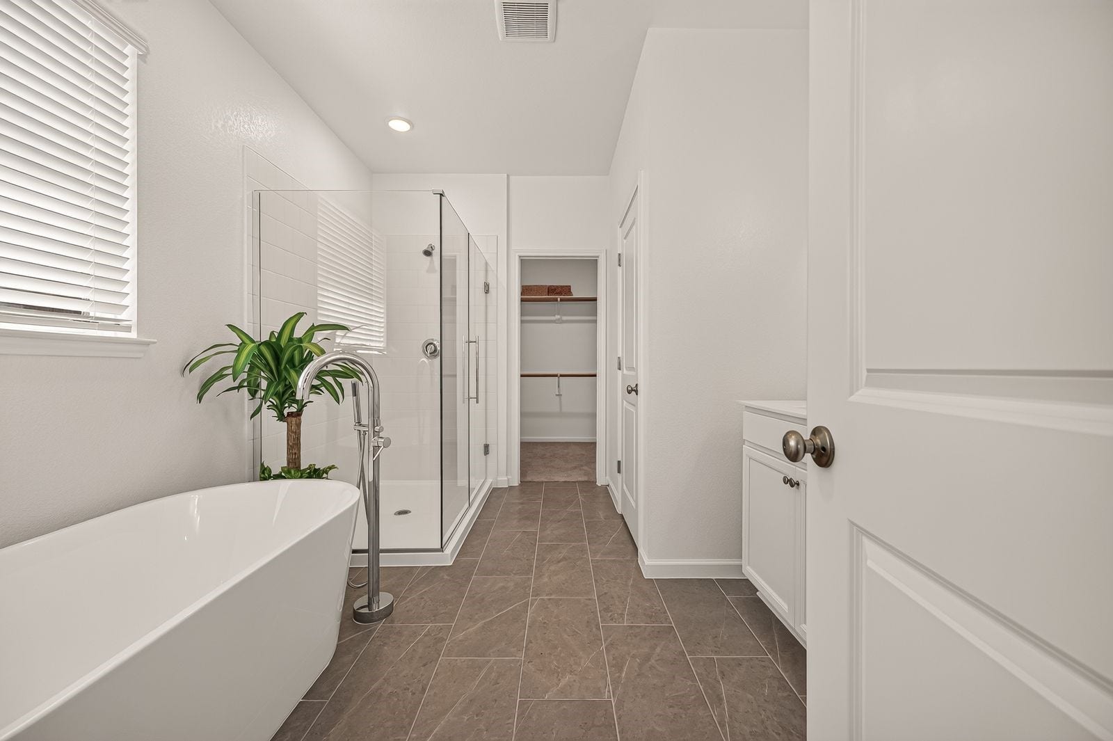 29406 Suncreek Ranch Court, Waller, TX 77484 Primary bathroom