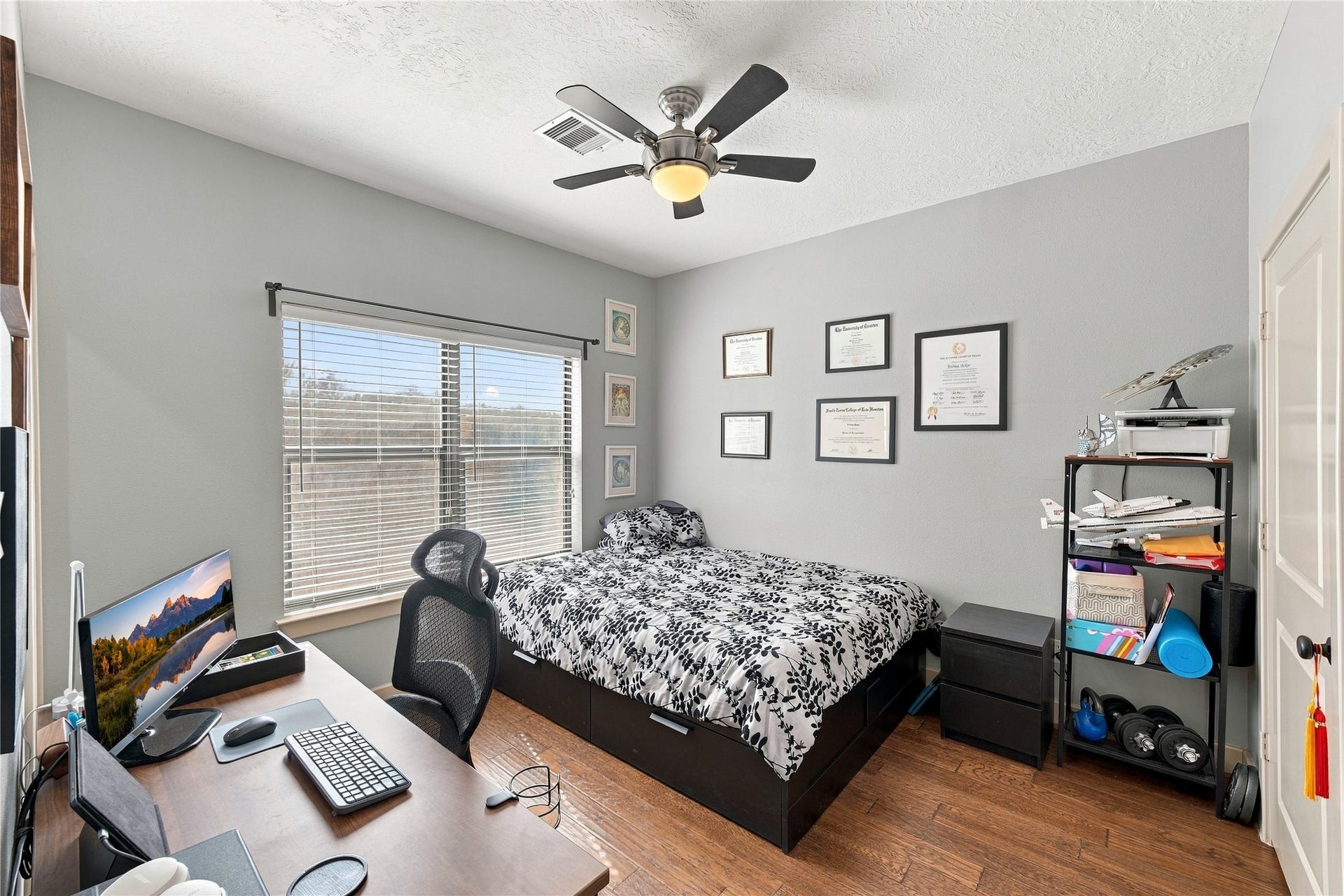 2422 Navigation Boulevard, #F, Houston, TX 77003 2422 Navigation Boulevard, #F, Houston, TX 77003