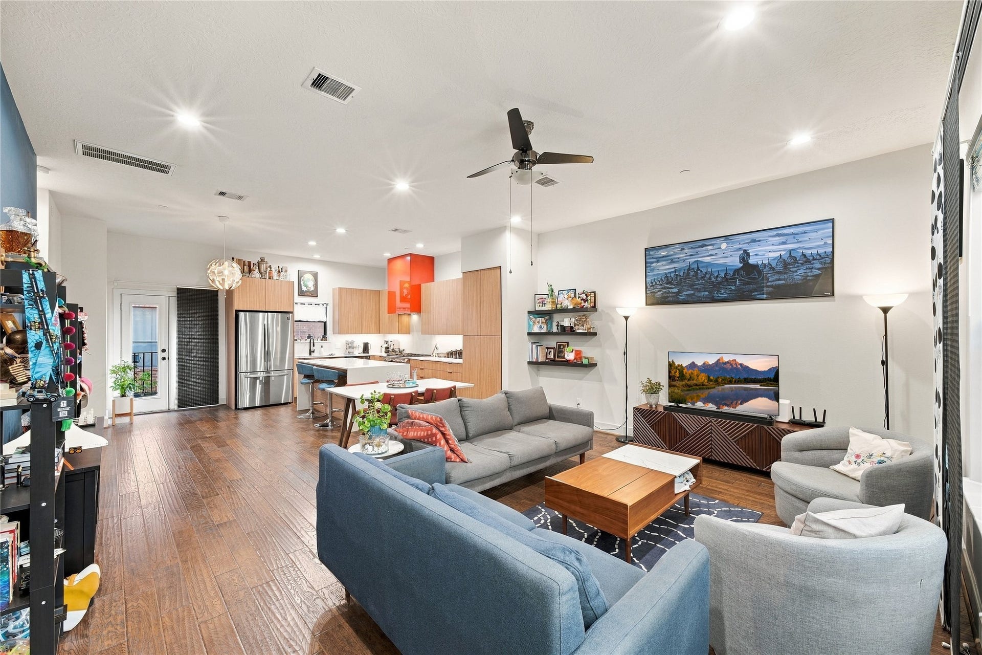 2422 Navigation Boulevard, #F, Houston, TX 77003 2422 Navigation Boulevard, #F, Houston, TX 77003