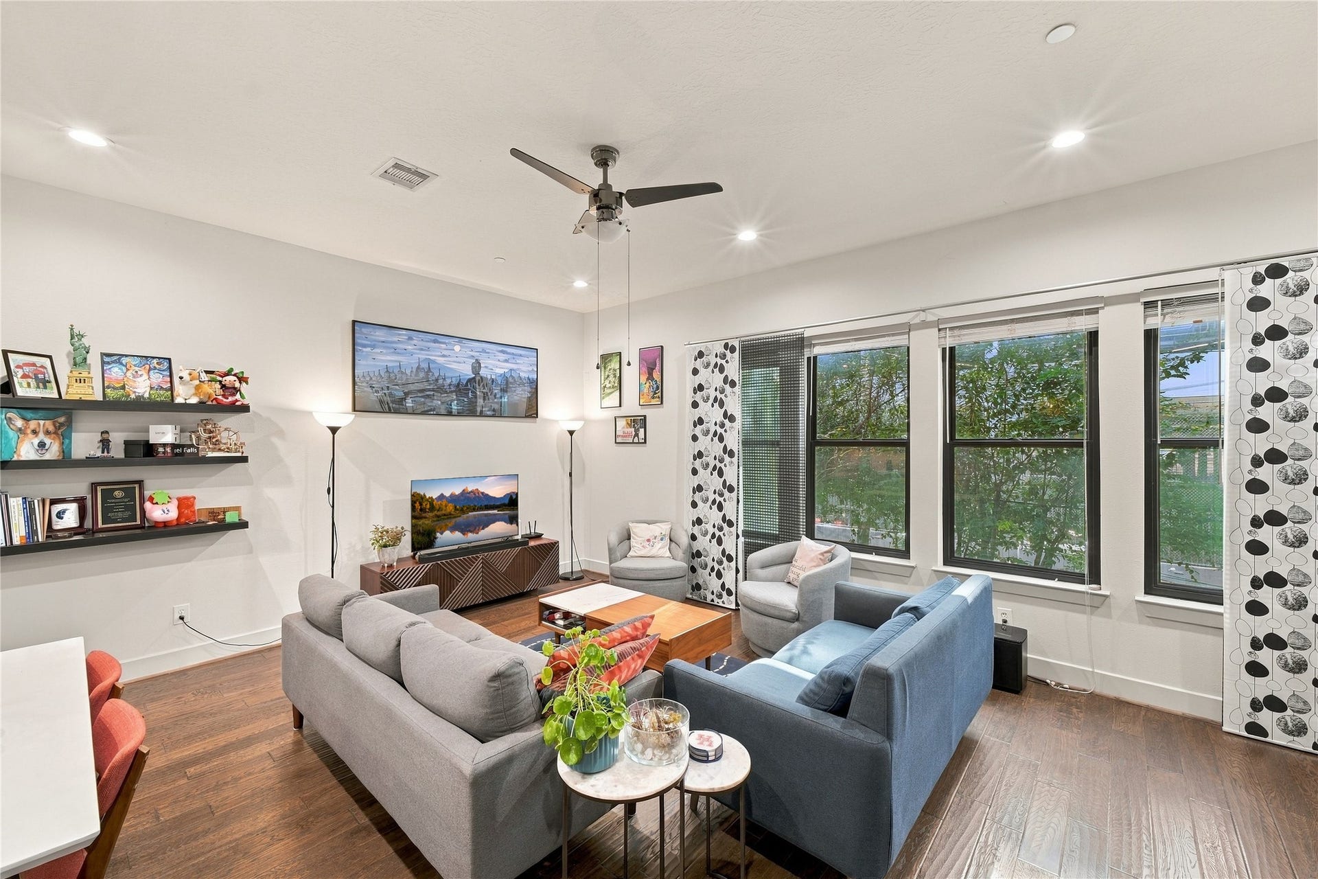 2422 Navigation Boulevard, #F, Houston, TX 77003 2422 Navigation Boulevard, #F, Houston, TX 77003