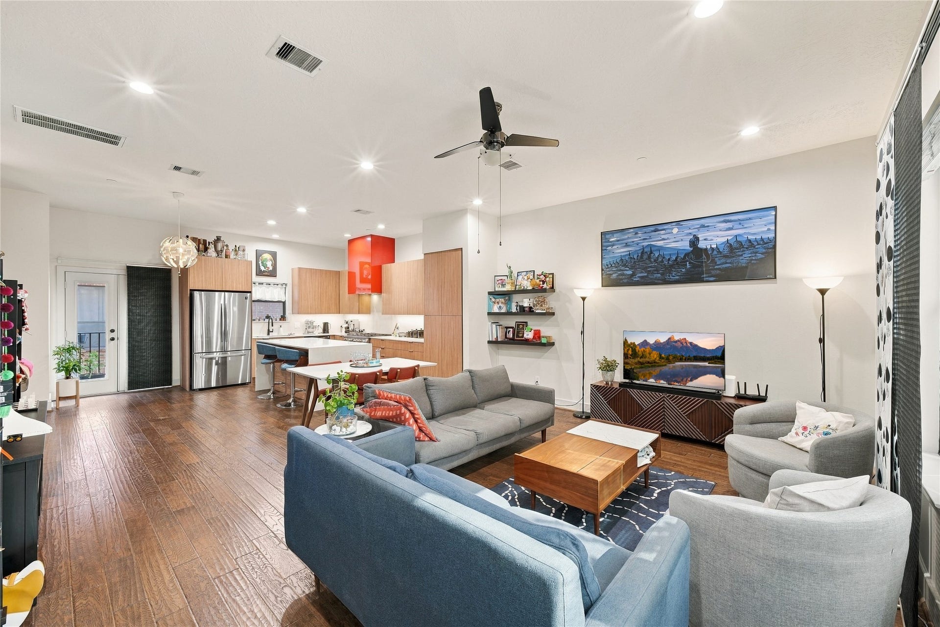 2422 Navigation Boulevard, #F, Houston, TX 77003 2422 Navigation Boulevard, #F, Houston, TX 77003