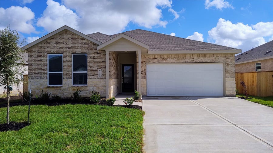 Property photo for 8219 Rustic Pine Trail, Richmond, TX