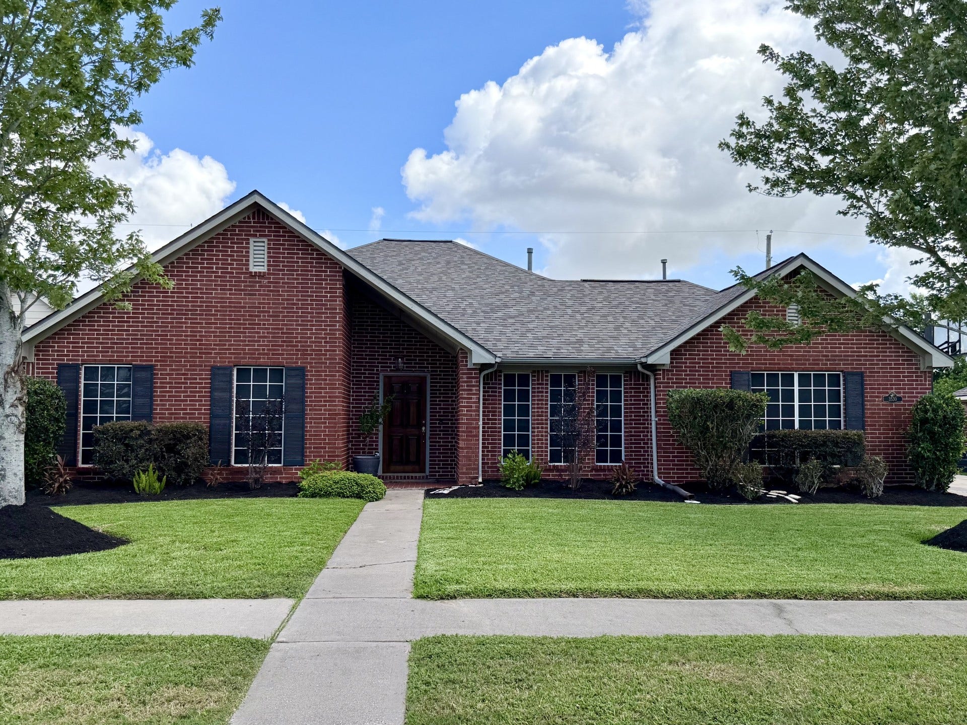 3530 Dry Creek Drive, Pasadena, TX 77505 Welcome to 3530 Dry Creek Dr!