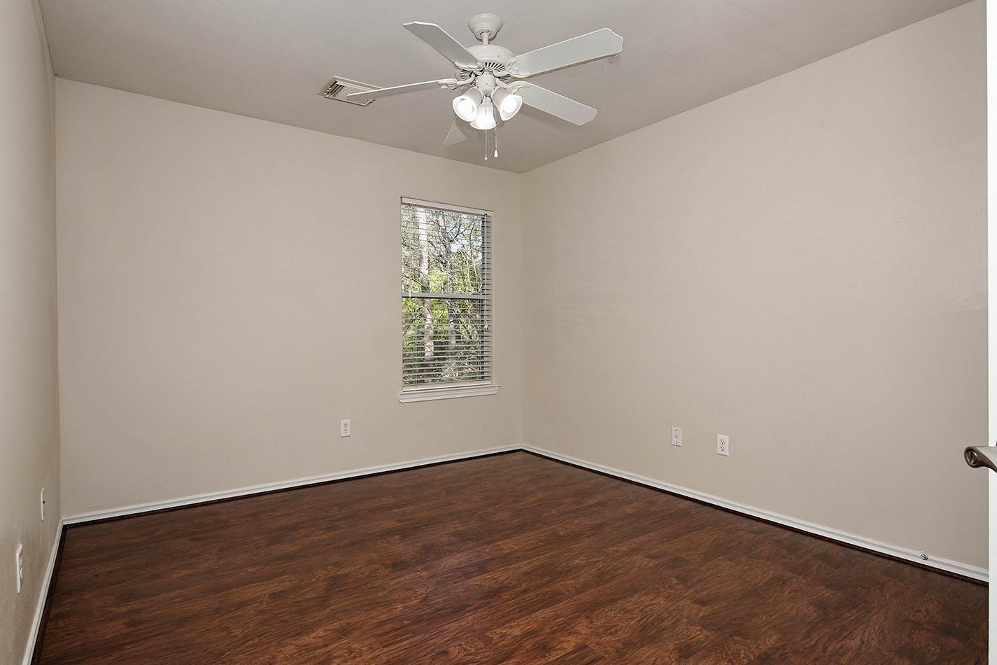 15 Marble Rock Place, The Woodlands, TX 77382 15 Marble Rock Place, The Woodlands, TX 77382