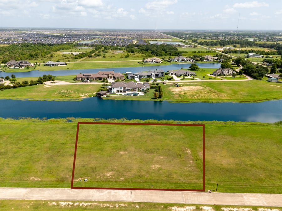 Property photo for 211 Hall Thompson Road, Katy, TX