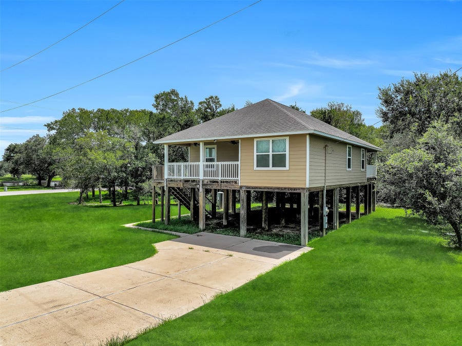 Property photo for 11930 Bastrop Beach Road, Angleton, TX