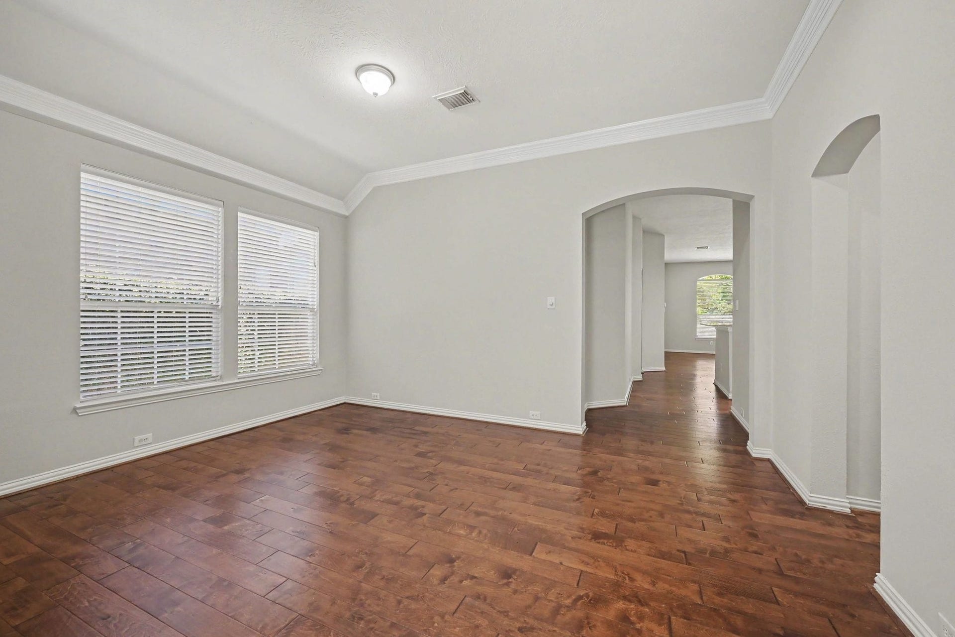 101 N Frontera Circle, The Woodlands, TX 77382 101 N Frontera Circle, The Woodlands, TX 77382
