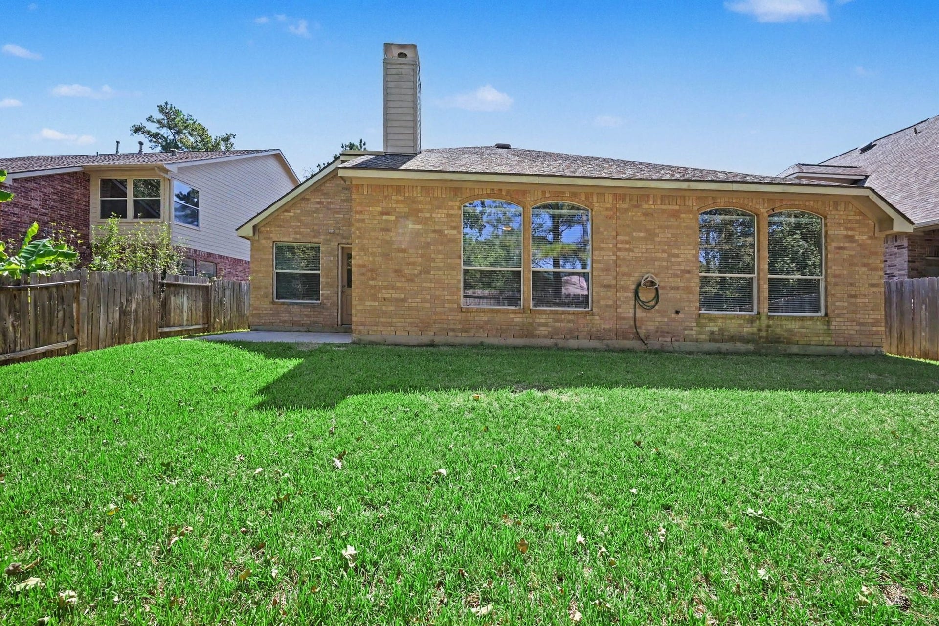 101 N Frontera Circle, The Woodlands, TX 77382 101 N Frontera Circle, The Woodlands, TX 77382