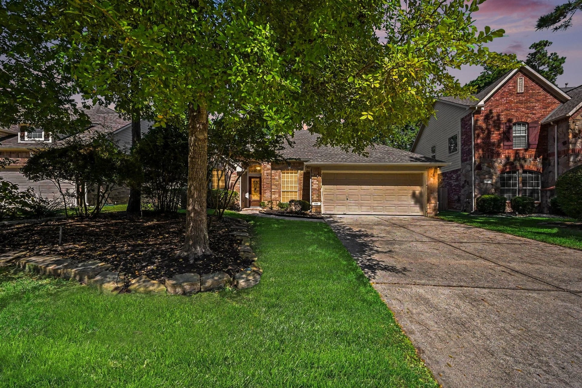 101 N Frontera Circle, The Woodlands, TX 77382 101 N Frontera Circle, The Woodlands, TX 77382