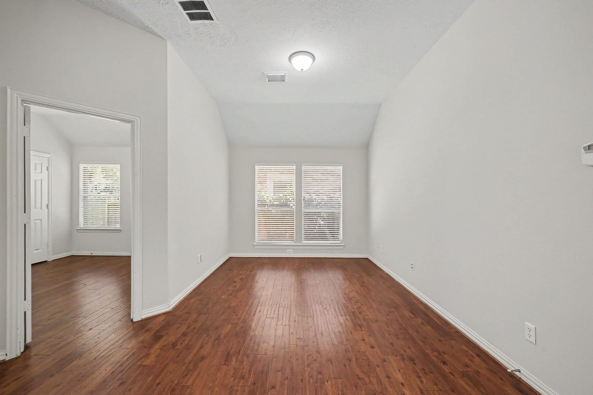 101 N Frontera Circle, The Woodlands, TX 77382 101 N Frontera Circle, The Woodlands, TX 77382