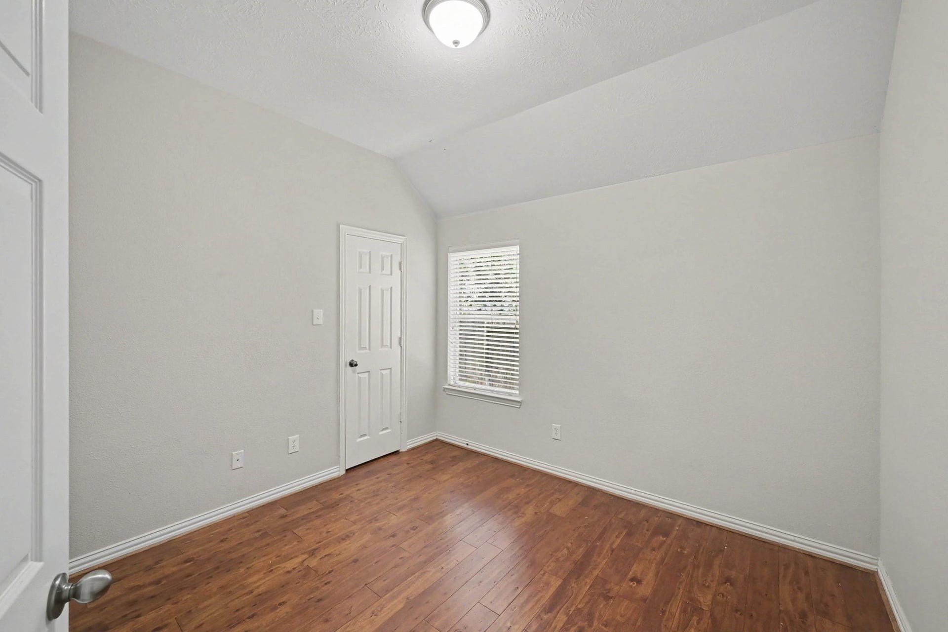 101 N Frontera Circle, The Woodlands, TX 77382 101 N Frontera Circle, The Woodlands, TX 77382