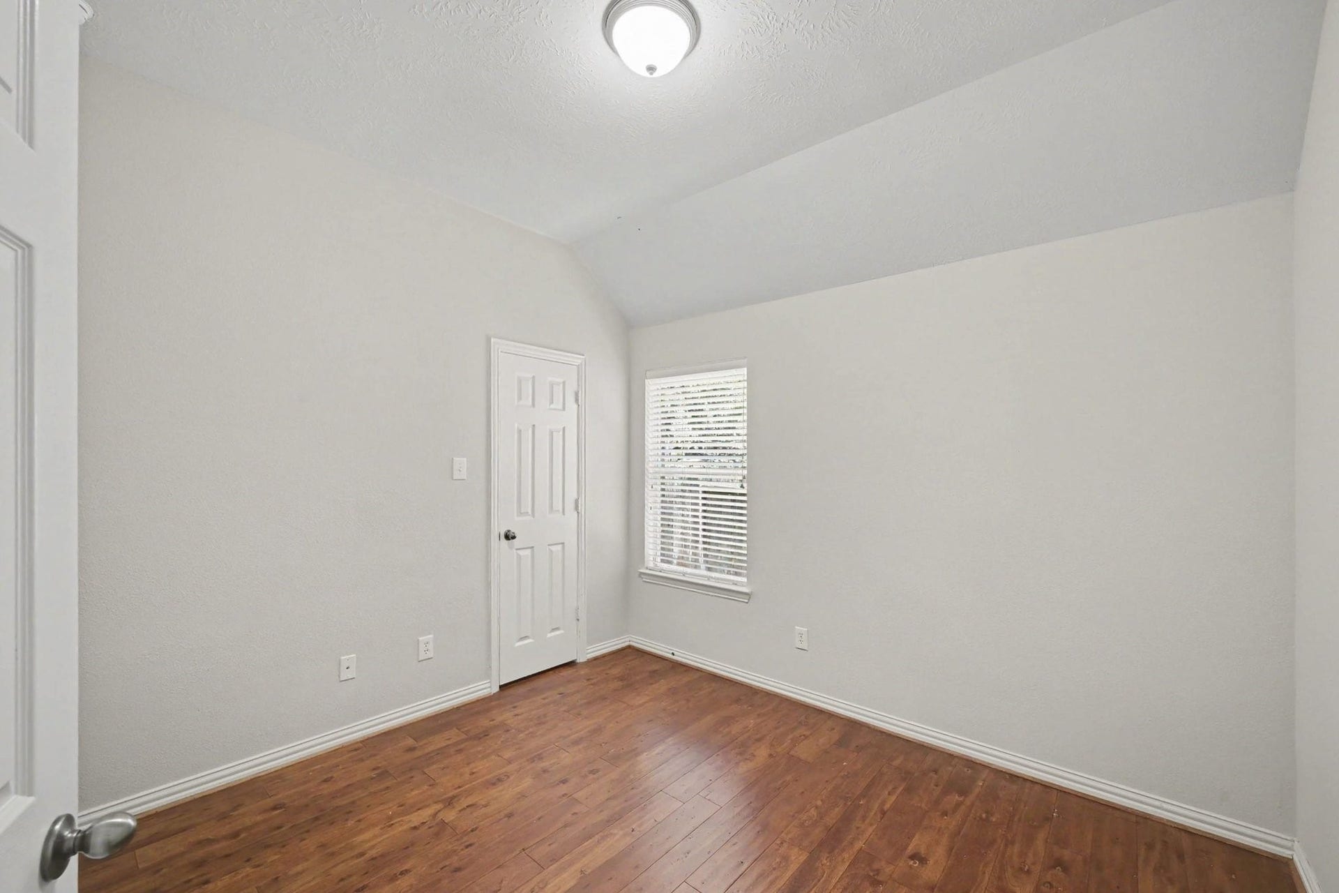 101 N Frontera Circle, The Woodlands, TX 77382 101 N Frontera Circle, The Woodlands, TX 77382