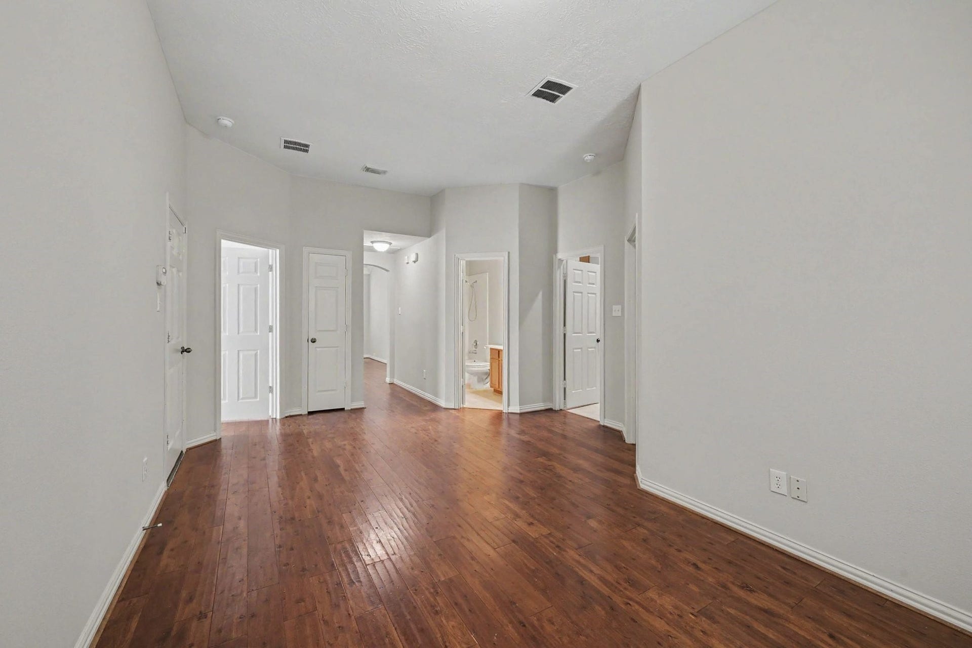 101 N Frontera Circle, The Woodlands, TX 77382 101 N Frontera Circle, The Woodlands, TX 77382